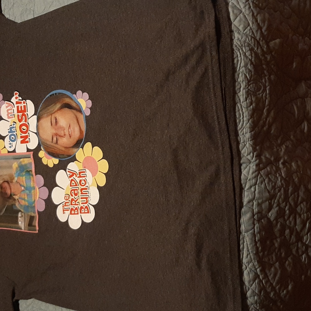 Tee-shirt - Picture 2 of 3